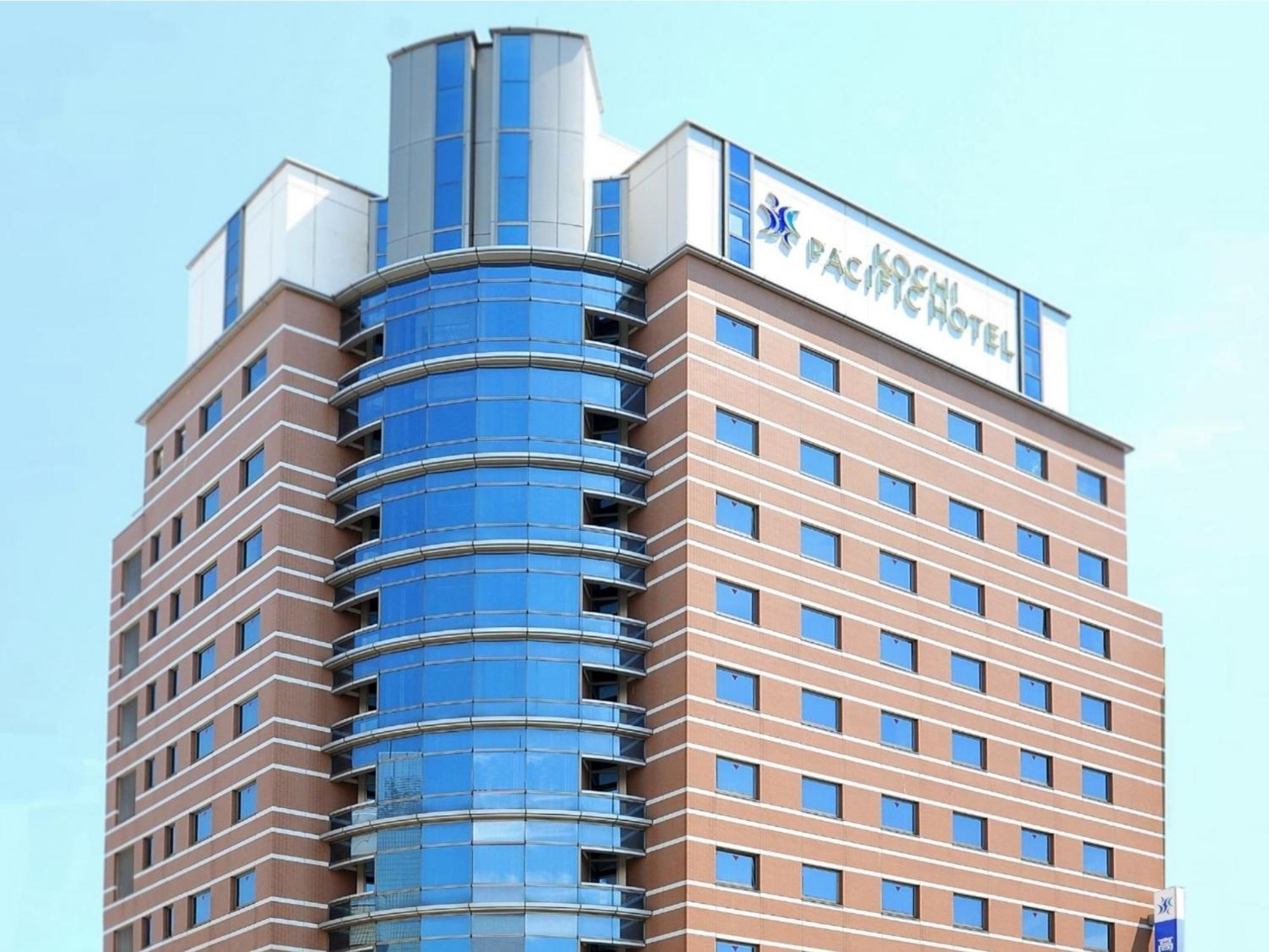 Kochi Pacific Hotel Екстер'єр фото